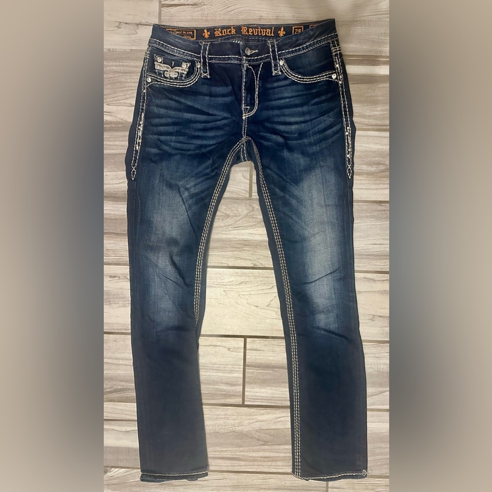 Rock Revival. Straight leg jeans, Sherry 28